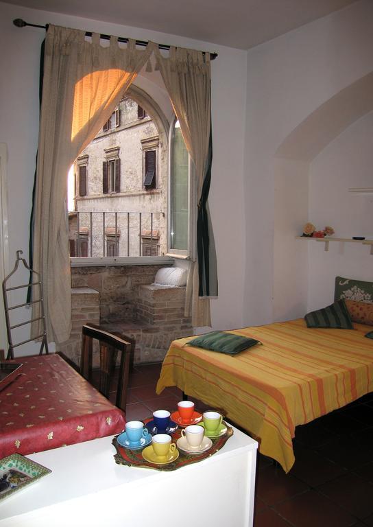 Residenza Turrena Aparthotel Perugia Cameră foto